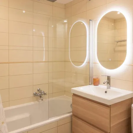 Salis - Sea View - 4 People Appartement Antibes