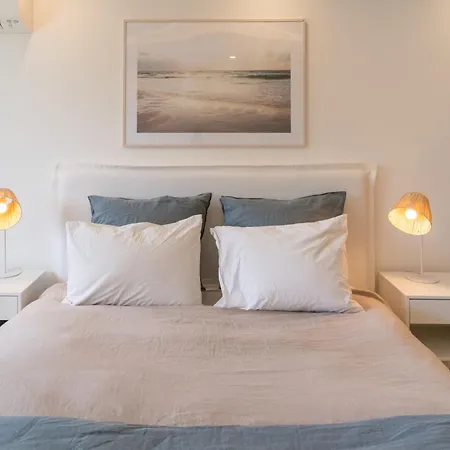 Salis - Sea View - 4 People דירה