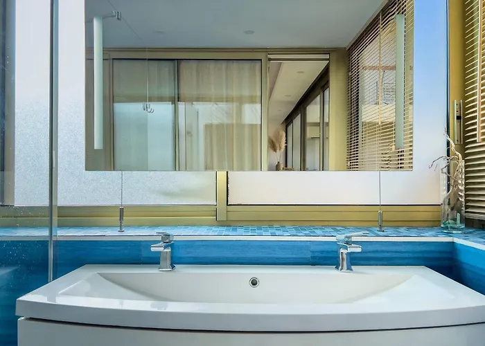 Salis - Sea View - 4 People * אנטיב