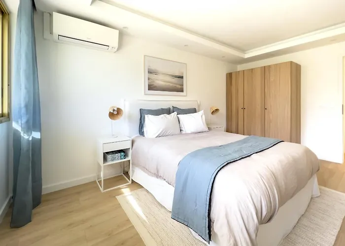 Salis - Sea View - 4 People אנטיב